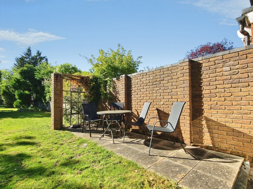 3 bedroom House for Sale Barton-le-Clay, Bedfordshire