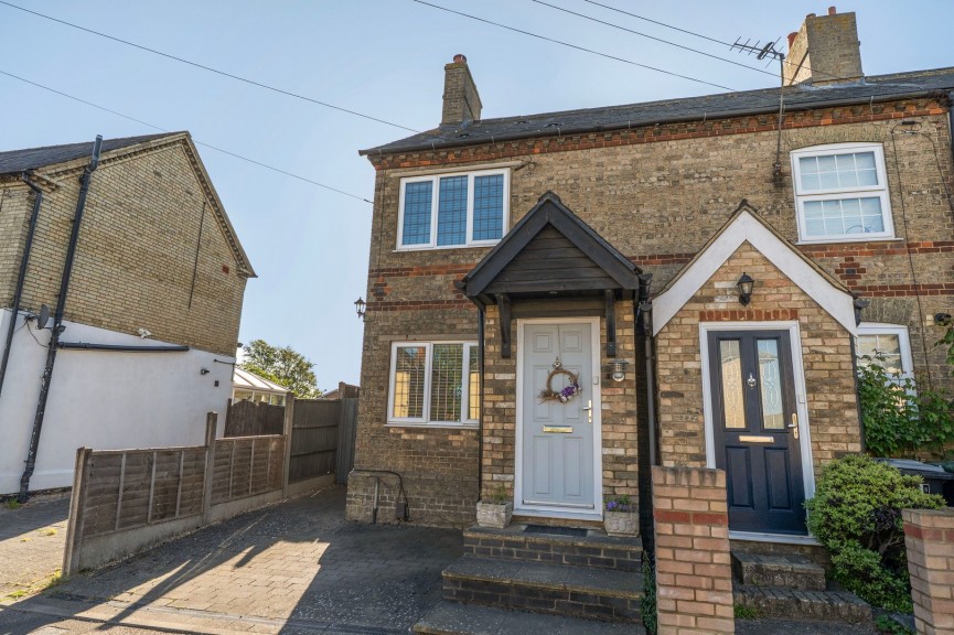2 bedroom House for Sale Stotfold, Hitchin, Bedfordshire