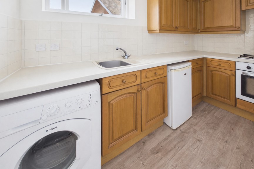 2 bedroom Flat for Letting Cardinals Gate, Royston, Hertfordshire