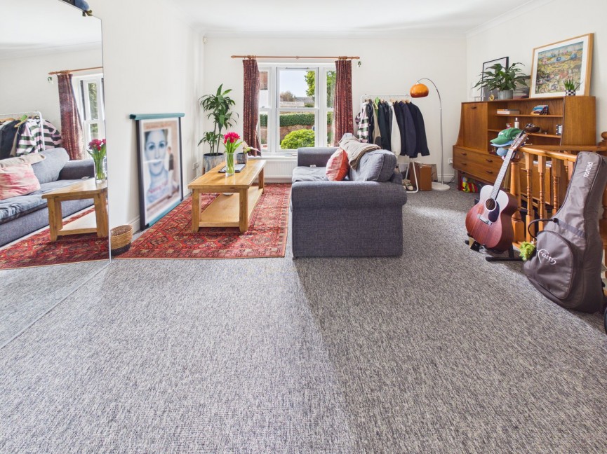 2 bedroom Flat for Letting Cardinals Gate, Royston, Hertfordshire