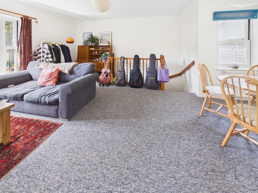 2 bedroom Flat for Letting Cardinals Gate, Royston, Hertfordshire