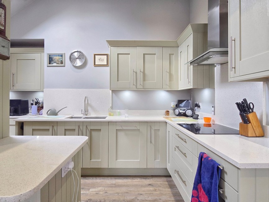 2 bedroom Bungalow for Sale Maulden, Bedfordshire