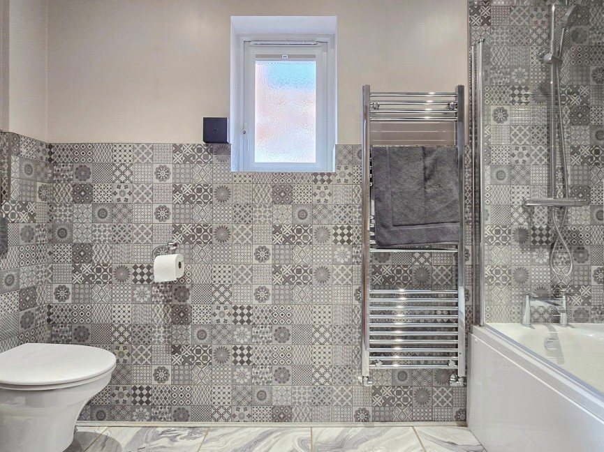 2 bedroom Bungalow for Sale Maulden, Bedfordshire