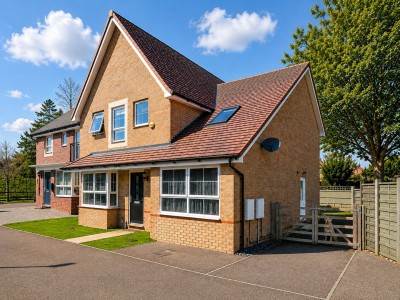 Peregrine Way, Hatfield, Hertfordshire