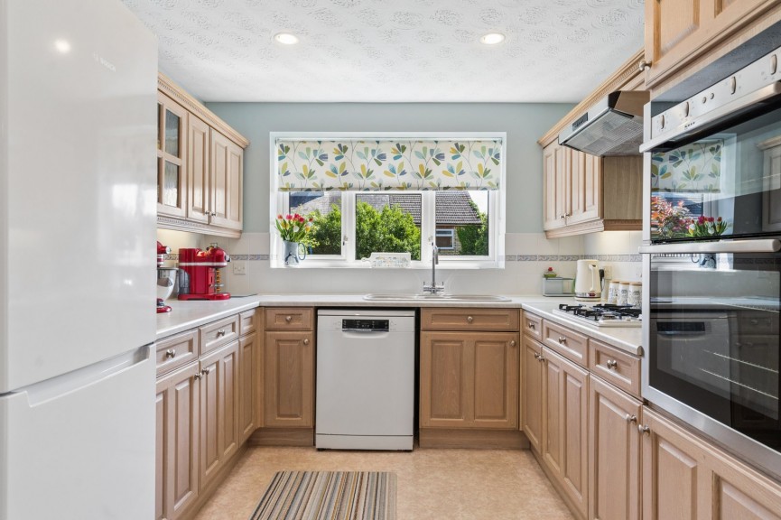 4 bedroom House for Sale Talbot Street, Hitchin, Hertfordshire