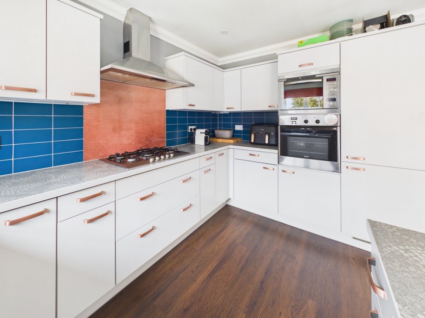 4 bedroom House for Sale South Road, Baldock, Hertfordshire