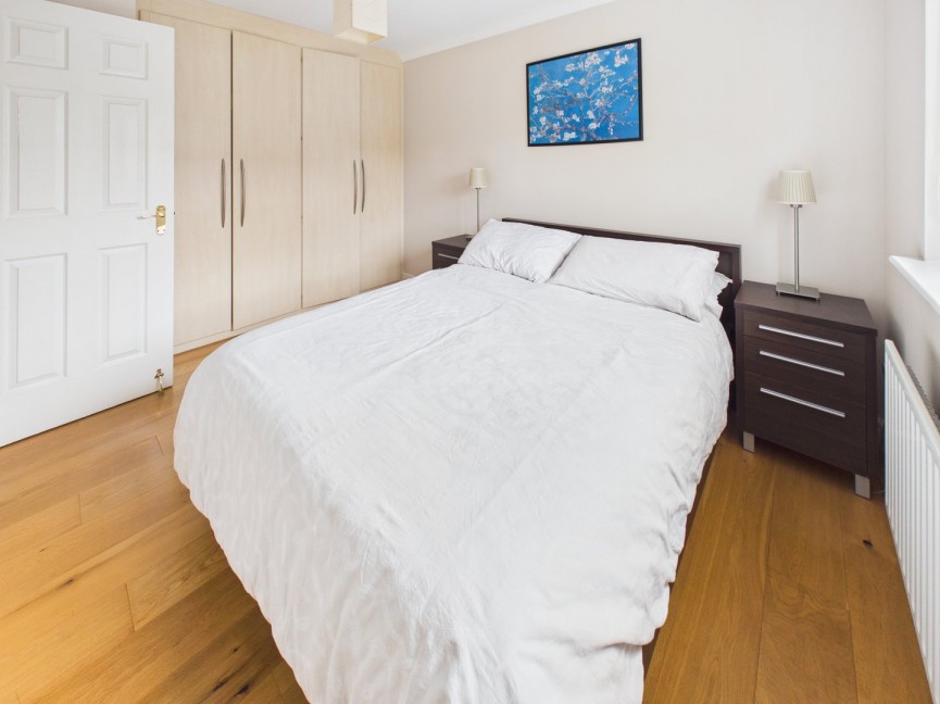 4 bedroom House for Sale South Road, Baldock, Hertfordshire