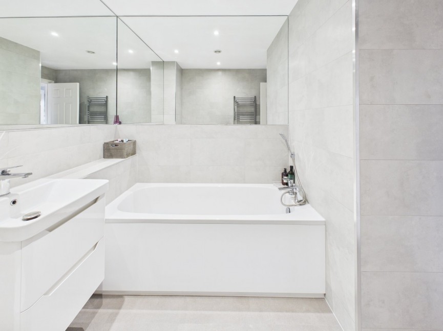 4 bedroom House for Sale South Road, Baldock, Hertfordshire