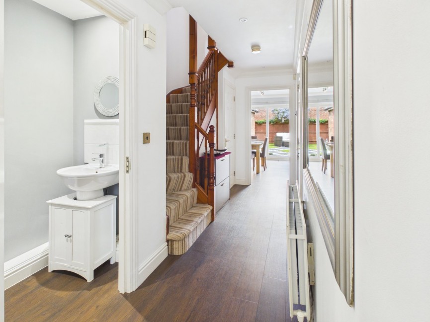 4 bedroom House for Sale South Road, Baldock, Hertfordshire