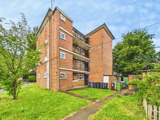 Hazelwood Close, Hitchin, Hertfordshire