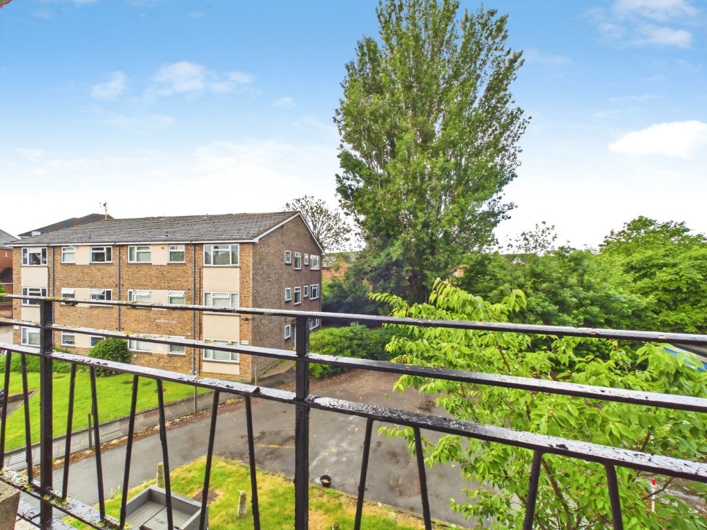 Hazelwood Close, Hitchin, Hertfordshire