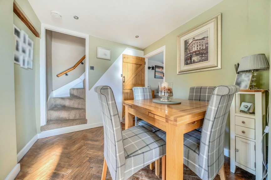 2 bedroom House for Sale Stotfold, Hitchin, Bedfordshire