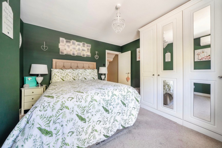 2 bedroom House for Sale Stotfold, Hitchin, Bedfordshire