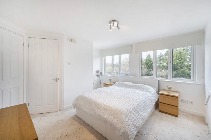 6 bedroom House for Sale Brookmans Park, Hatfield, Hertfordshire