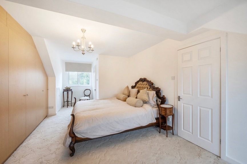 6 bedroom House for Sale Brookmans Park, Hatfield, Hertfordshire