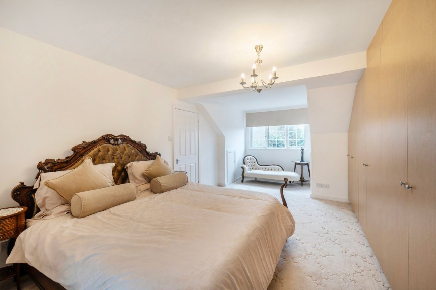 6 bedroom House for Sale Brookmans Park, Hatfield, Hertfordshire
