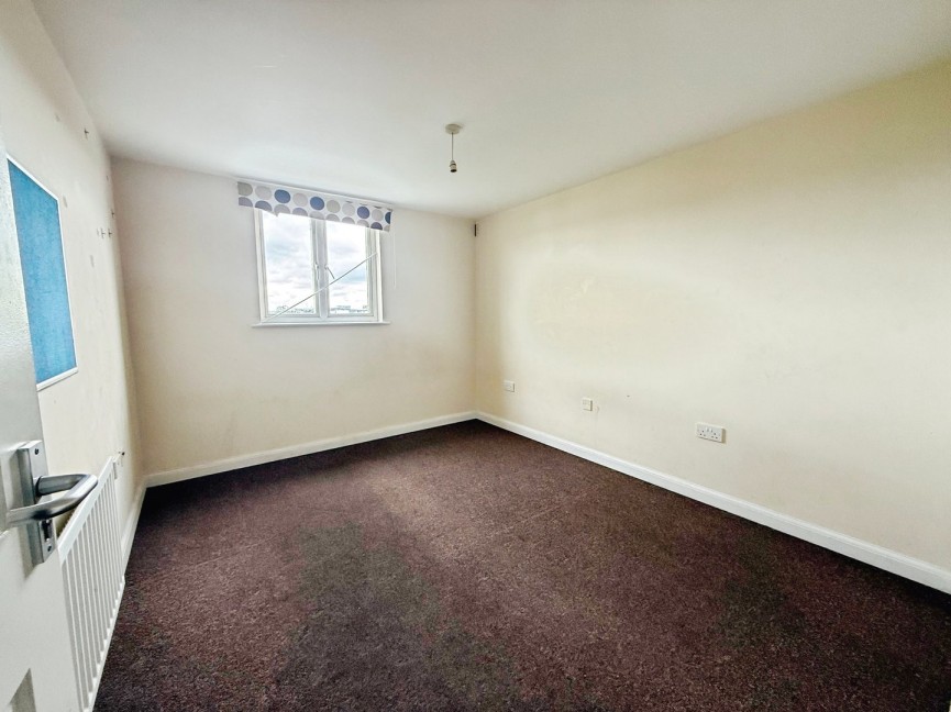 2 bedroom Flat for Sale Mosquito Way, Hatfield, Hertfordshire