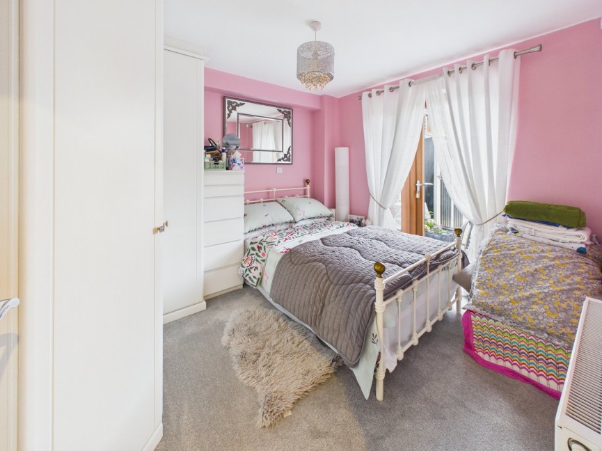 3 bedroom House for Sale Musgrove Maltings, Baldock, Hertfordshire