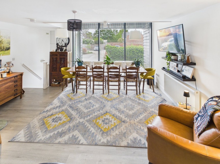 3 bedroom House for Sale Musgrove Maltings, Baldock, Hertfordshire