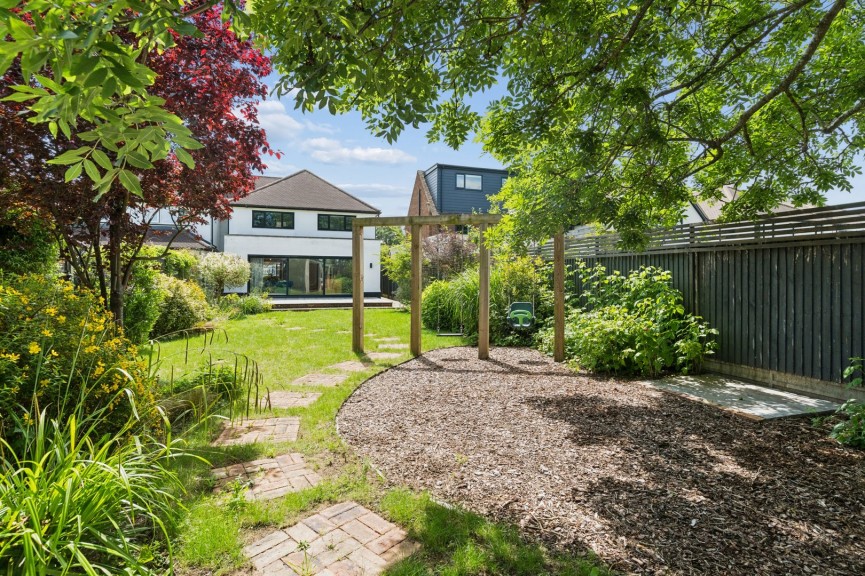 4 bedroom House for Sale Bearton Green, Hitchin, Hertfordshire