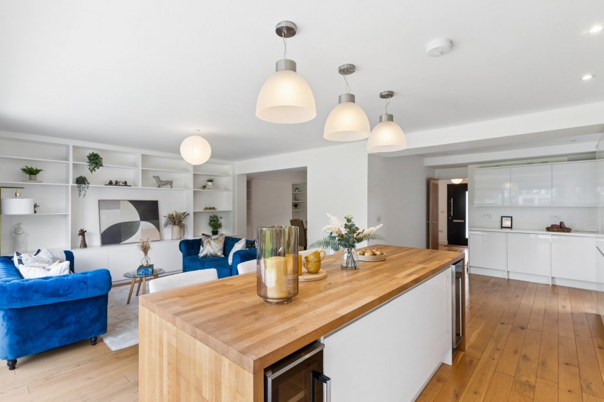 4 bedroom House for Sale Bearton Green, Hitchin, Hertfordshire