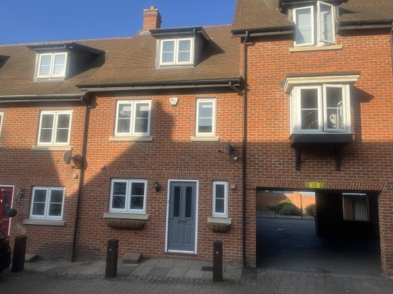 Ampthill, Bedford
