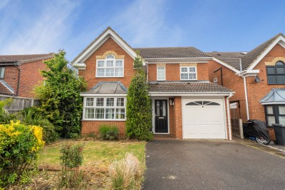 Elgar Drive, Shefford, Bedfordshire