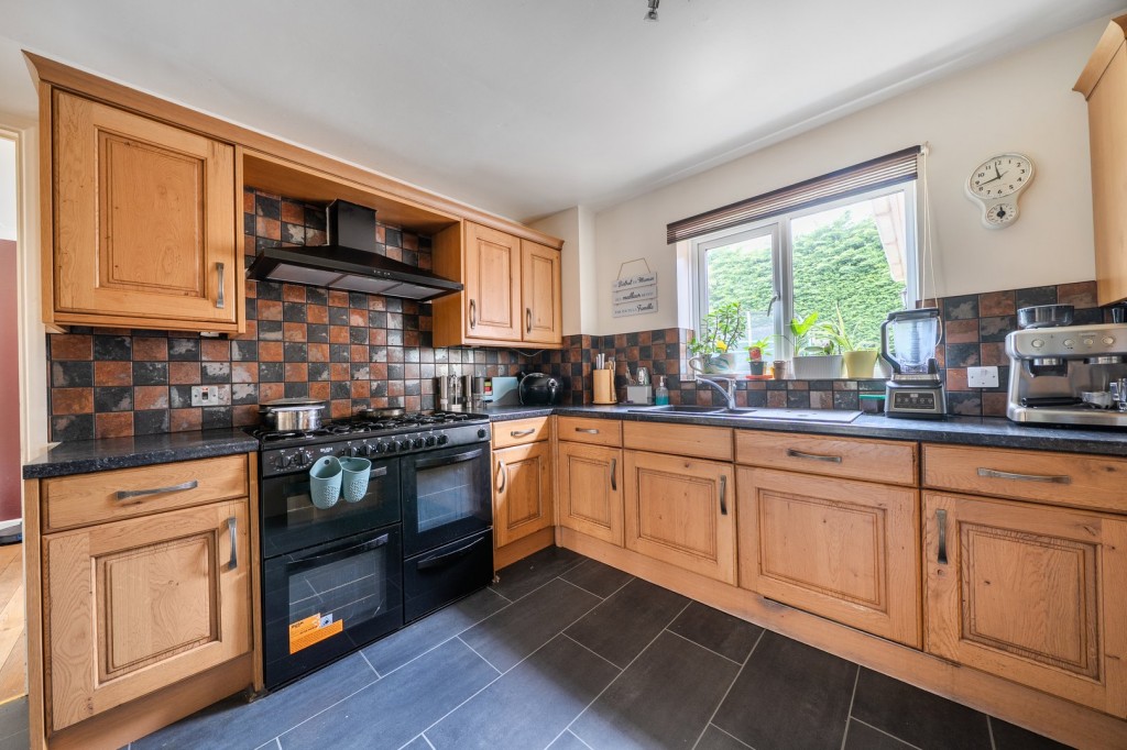 Elgar Drive, Shefford, Bedfordshire