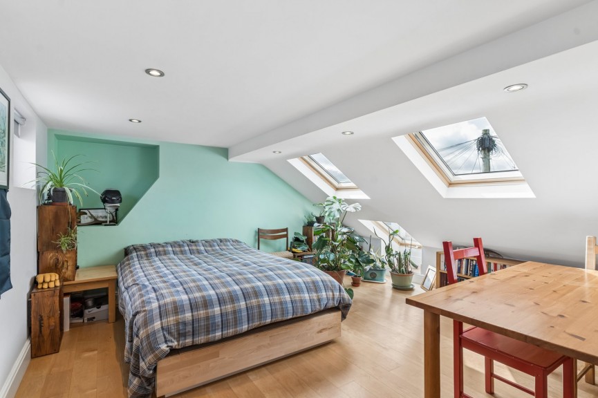 4 bedroom House for Sale Balmoral Road, Hitchin, Hertfordshire
