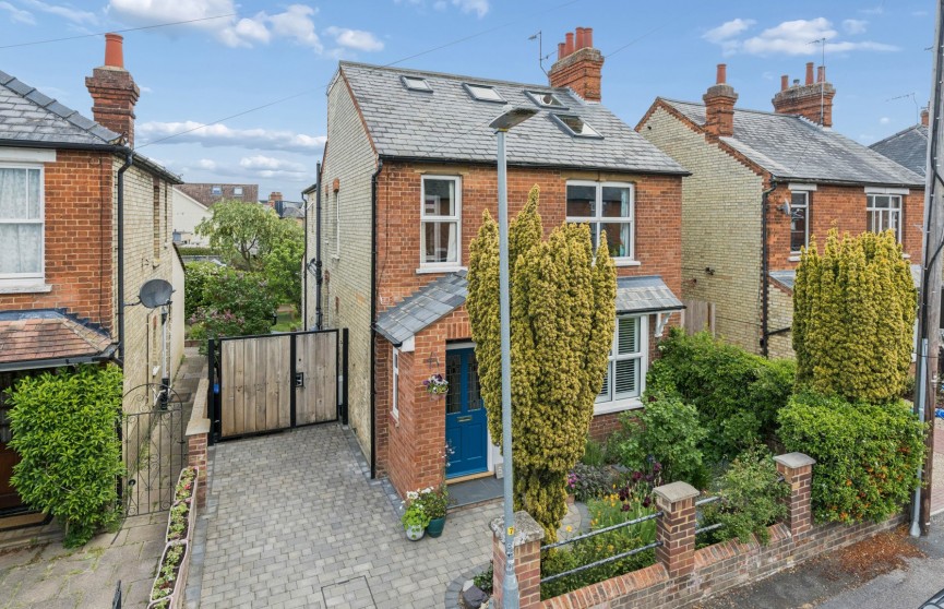 4 bedroom House for Sale Balmoral Road, Hitchin, Hertfordshire