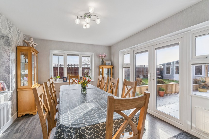 4 bedroom House for Sale St Andrews Way, Langford, Bedfordshire