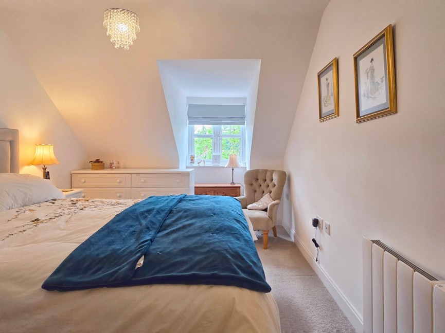 2 bedroom Flat for Sale Ampthill, Bedfordshire
