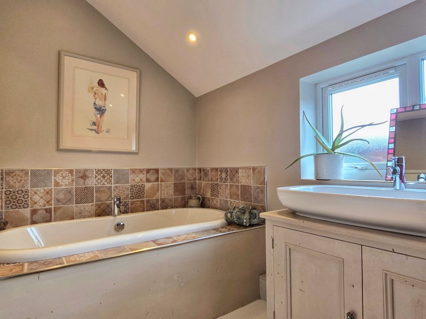 4 bedroom House for Sale Houghton Conquest, Bedfordshire