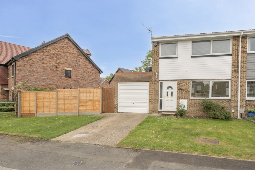 3 bedroom House for Sale Meppershall, Shefford, Bedfordshire