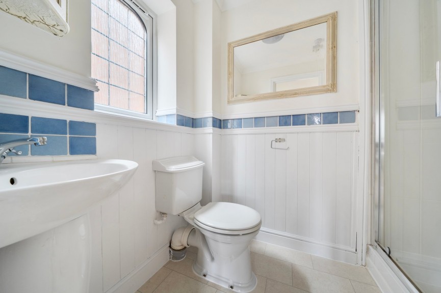 3 bedroom House for Sale Sears Close, Shefford, Bedfordshire