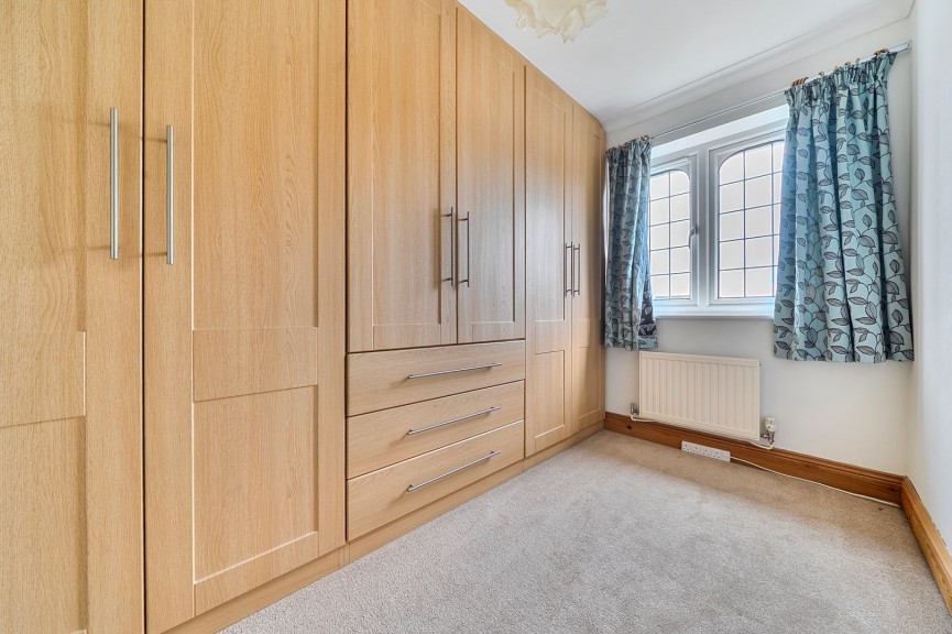 3 bedroom House for Sale Sears Close, Shefford, Bedfordshire