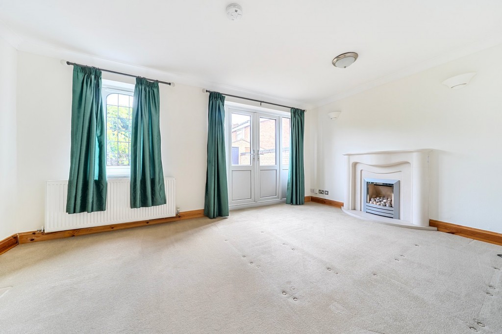 Sears Close, Shefford, Bedfordshire