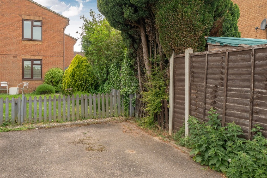 Upperstone Close, Stotfold, Bedfordshire