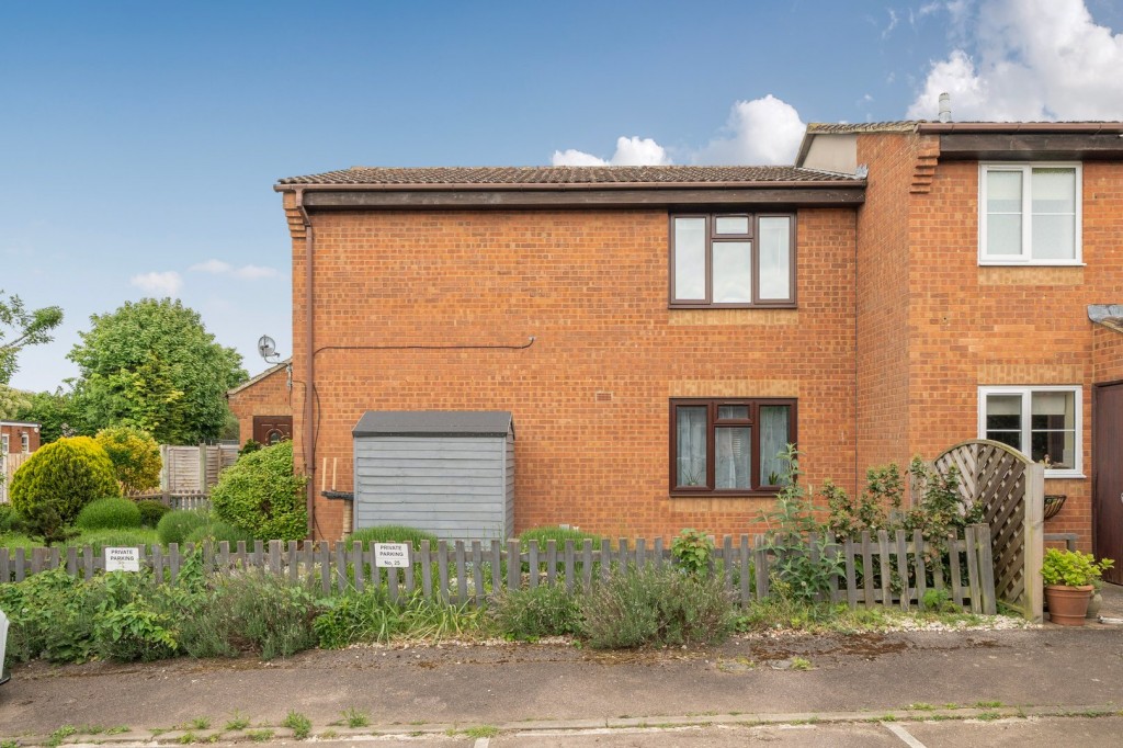 Upperstone Close, Stotfold, Bedfordshire