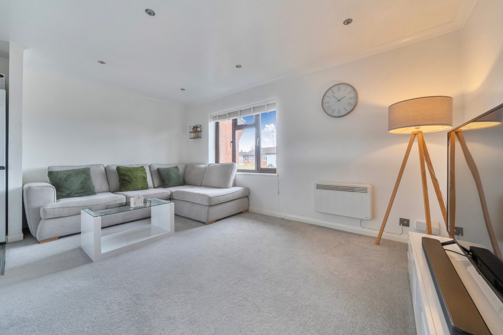 Upperstone Close, Stotfold, Bedfordshire