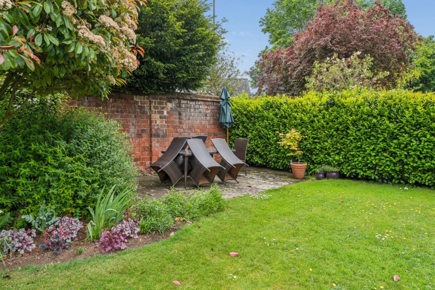 2 bedroom Flat for Sale Upper Tilehouse Street, Hitchin, Hertfordshire
