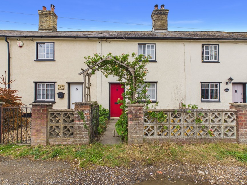 2 bedroom House for Sale Royston Road, Litlington