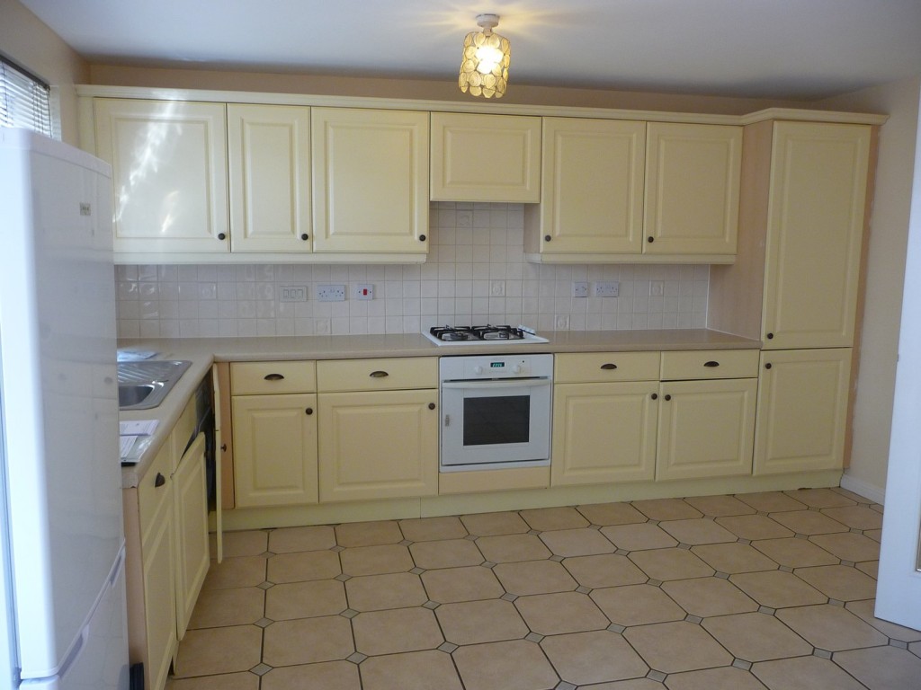 Thistle Drive, Hatfield, Hertfordshire