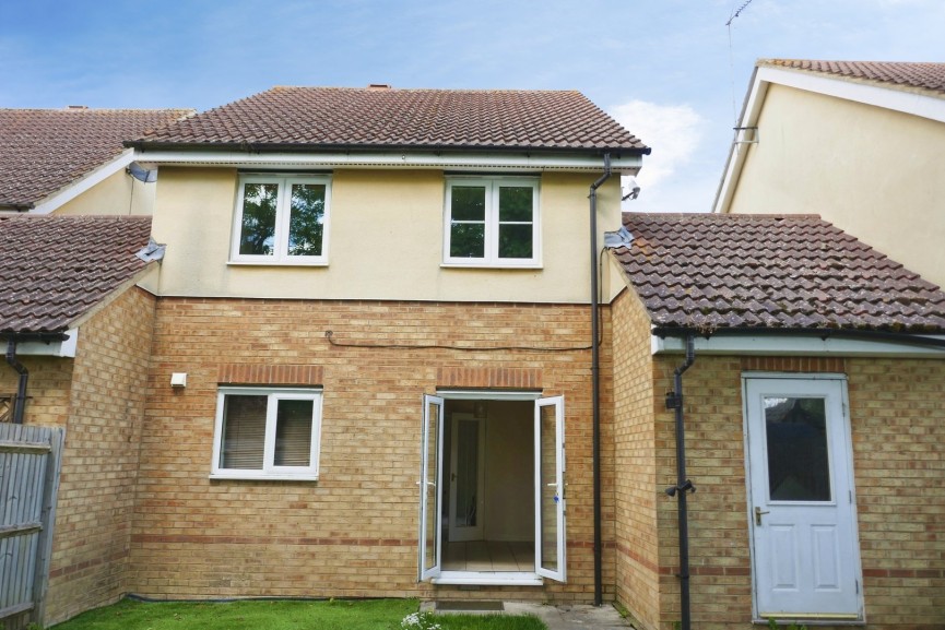 3 bedroom House for Letting Thistle Drive, Hatfield, Hertfordshire