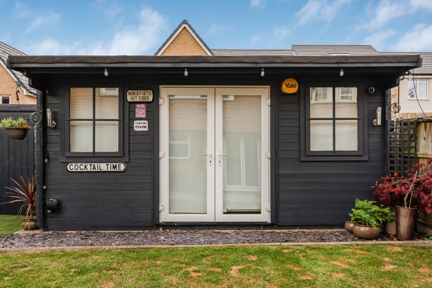 3 bedroom Property for Sale Cloverland, Hatfield, Hertfordshire
