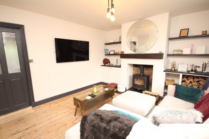 2 bedroom House for Letting Glebe Road, Letchworth Garden City, Hertfordshire
