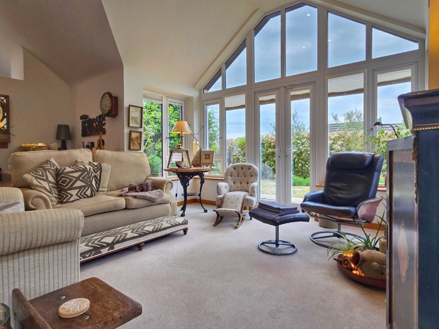 2 bedroom Bungalow for Sale Maulden, Bedfordshire