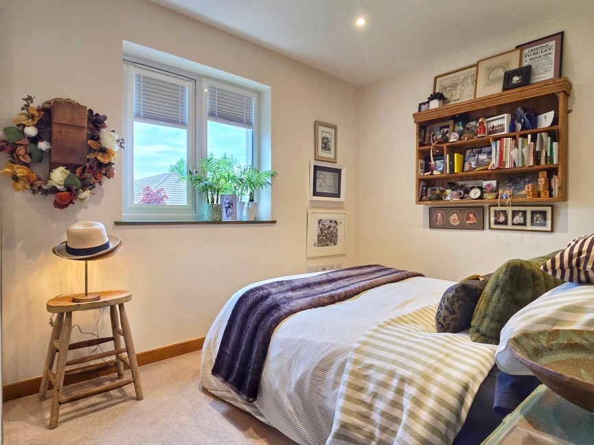 2 bedroom Bungalow for Sale Maulden, Bedfordshire