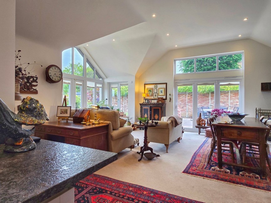 2 bedroom Bungalow for Sale Maulden, Bedfordshire
