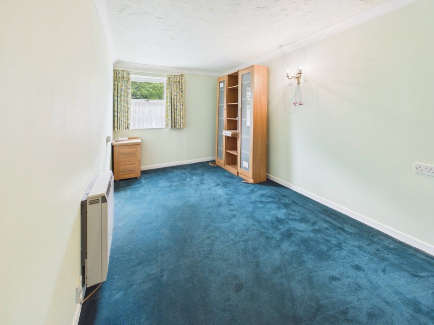 2 bedroom Flat for Sale Elmwood Court, BALDOCK, Hertfordshire